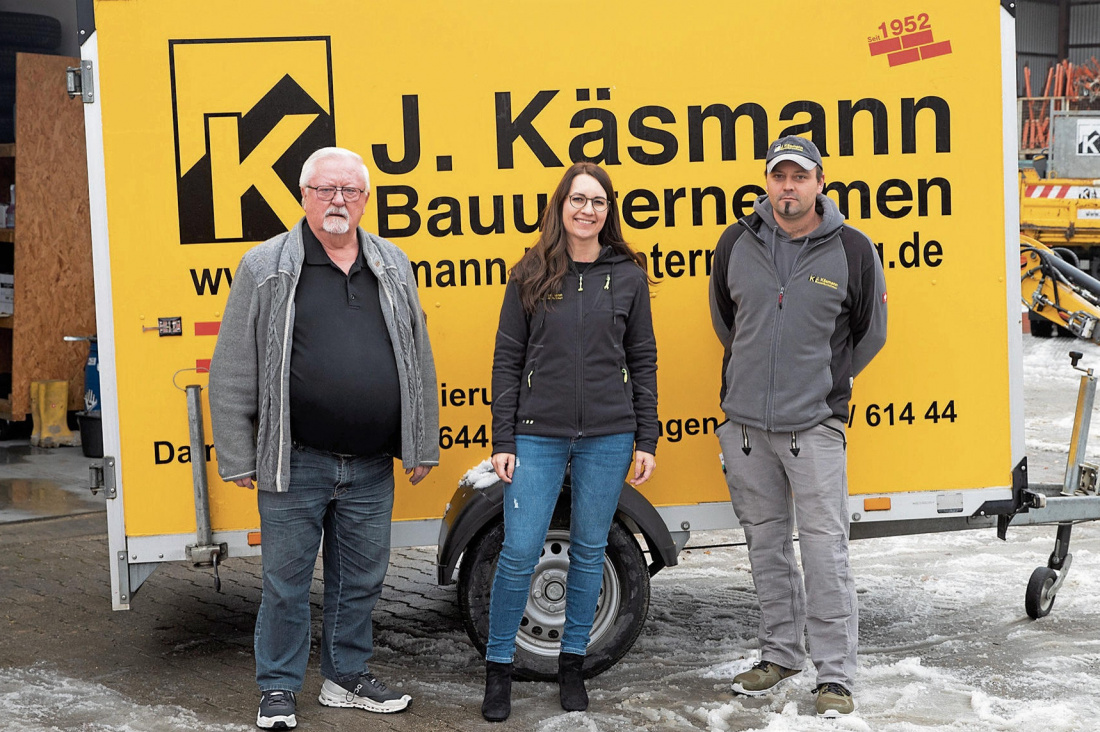 Licht der Hoffnung: Bauunternehmen Käsmann aus Oberboihingen unterstützt  soziale Projekte - Nürtingen - Nürtinger Zeitung 