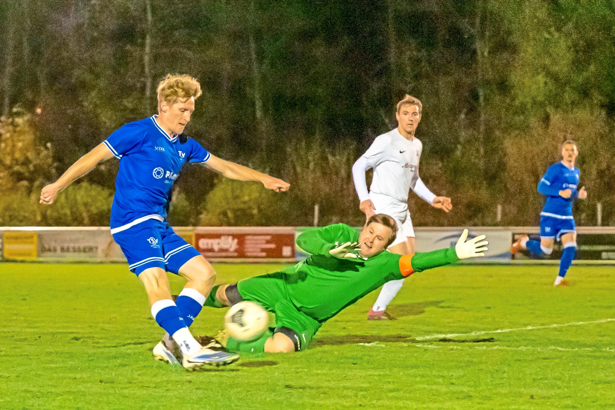 TSV Grafenberg climbs to the top of the table