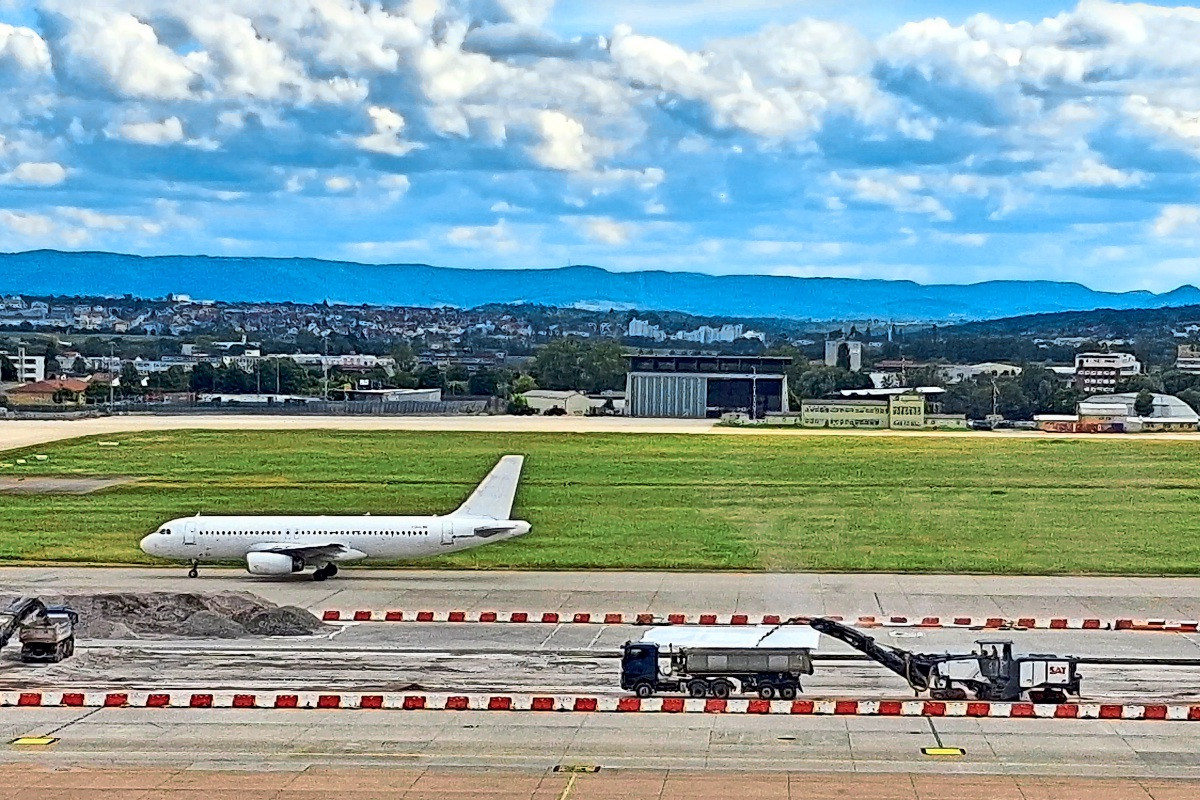 Why construction is taking place at Stuttgart Airport